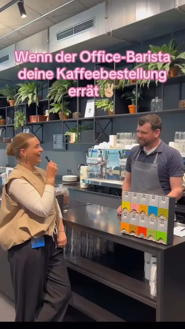 Espresso? Cappuccino? Latte mit extra Schaum?
Unser Barista errät sie (fast) alle – ganz ohne Horoskop. 🔮☕

@designoffices 
 
#designoffices #coffee #agency #agencylife #bplusd #bplusdpromotion